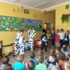Występ pierwszaków w przedszkolu